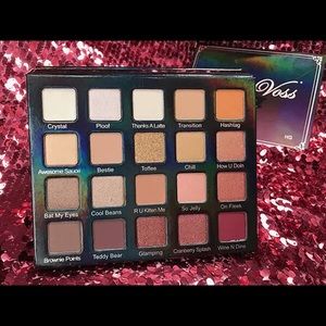 Violet Voss Pro Eyeshadow Palette